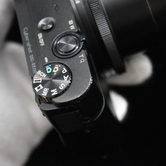 Sony Cyber-Shot DSC-RX100 20.2 Megapixel Compact Digital Camera 35 Languages 【N - Picture 3 of 8